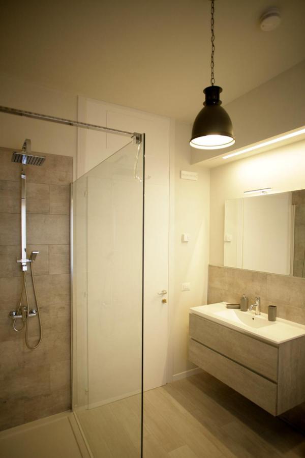 Melograno Rooms B&B Brogliano ภายนอก รูปภาพ